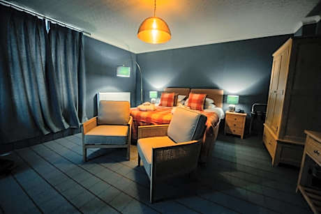 Castle Superior Double/Twin Room (Not Dog-Friendly)
