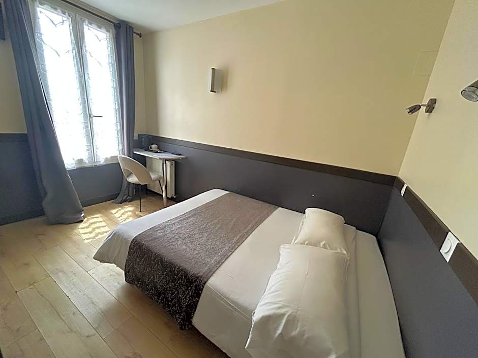 Hotel des Bains à 10 min de Paris
