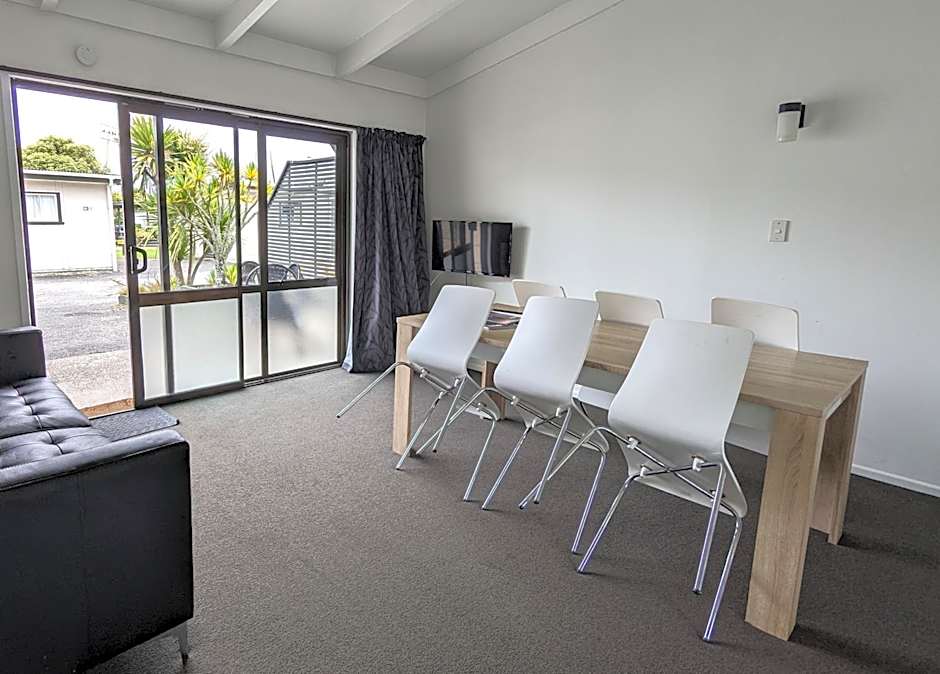 Holdens Bay Holiday Park