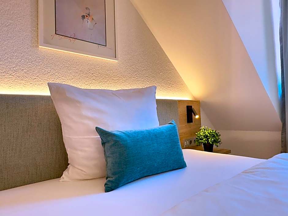 Living & Serviced Apartments by Blauer Wolf