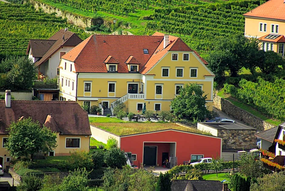 Hotel garni Weinberghof & Weingut Lagler