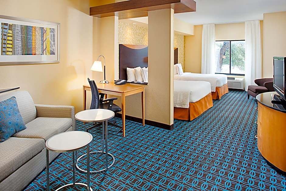 Fairfield Inn & Suites by Marriott San Antonio Seaworld/Westover Hills