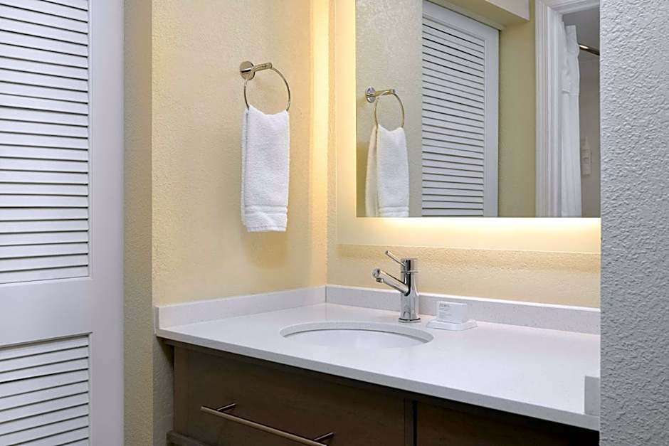 Homewood Suites By Hilton Tallahassee