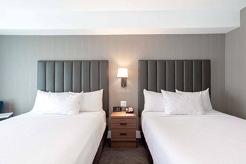 Sandman Signature Saskatoon South Hotel