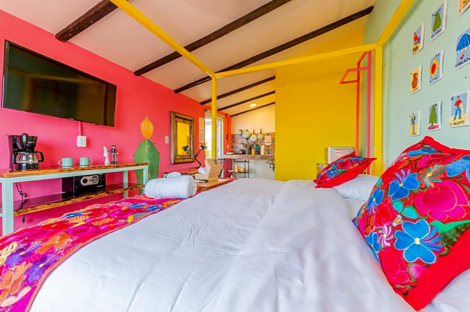 Casa Colibrí Malecón