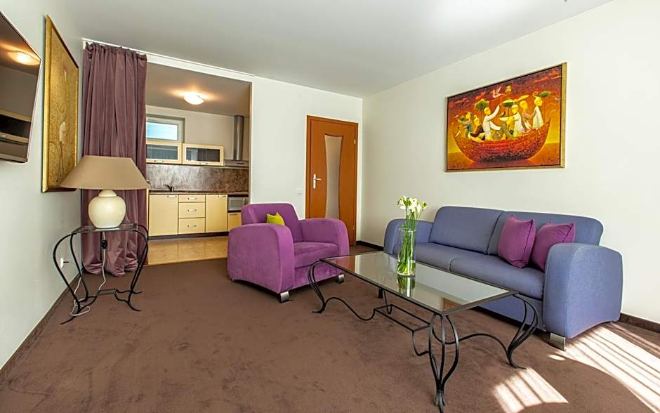 MEDEA Apartments by UPA