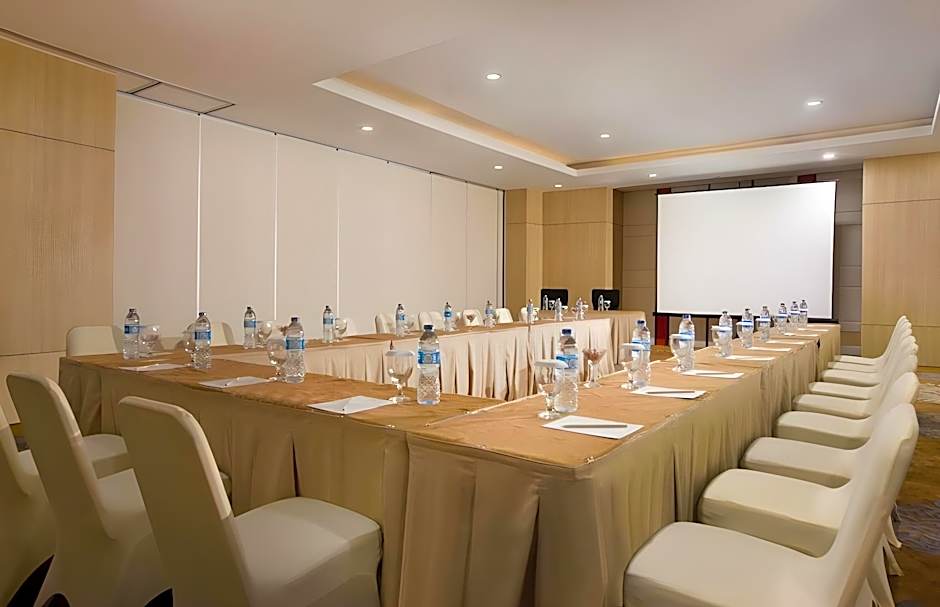 Hotel Santika Mega City - Bekasi