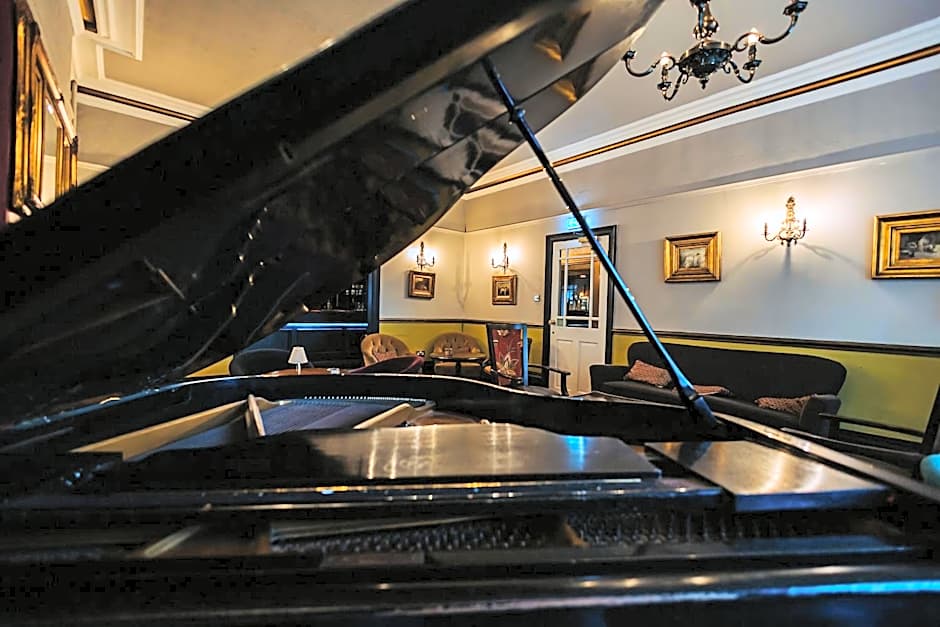Brook Hall Hotel
