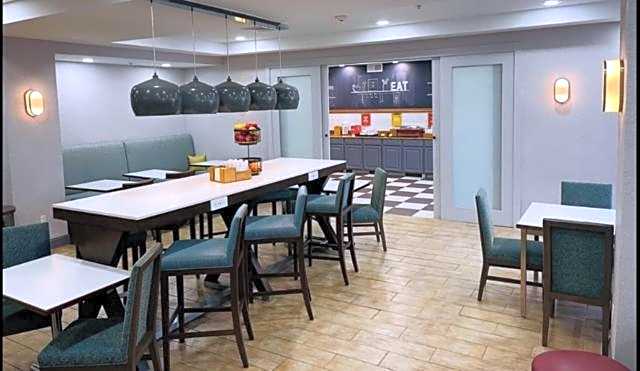 Hampton Inn By Hilton Brattleboro, Vt