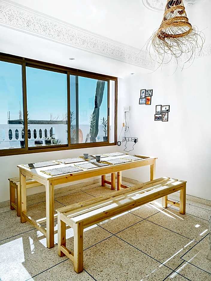 cactus surf house