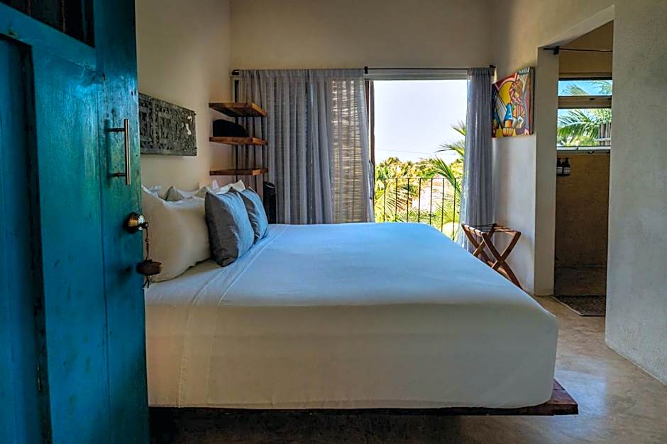 Casa Mia El Cuyo Eco Beach Boutique Hotel