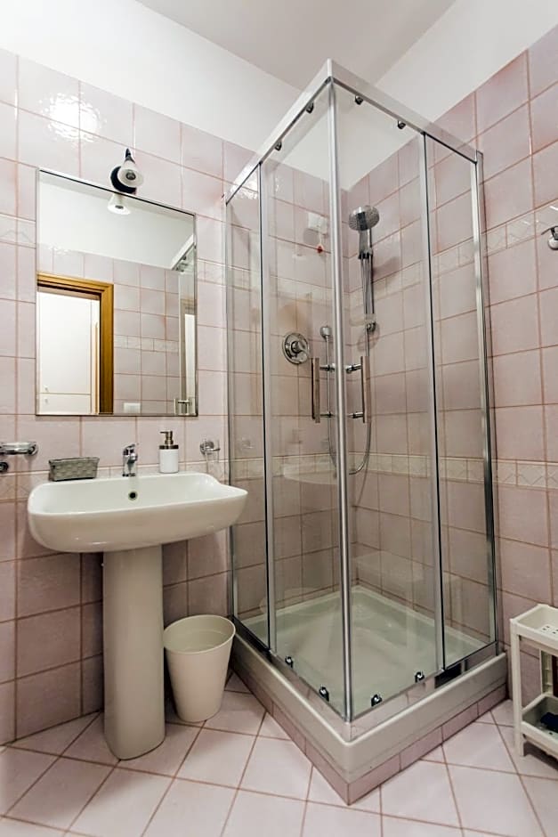 Affittacamere Le Camere di Porta San Felice - Self Check in