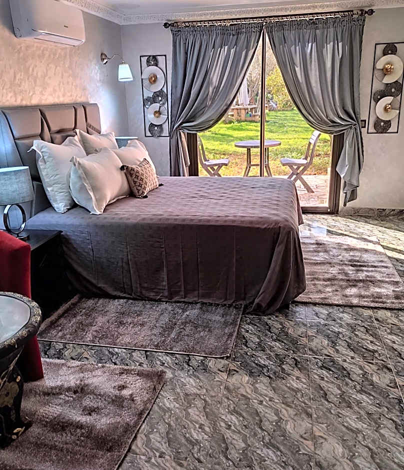 Equi Palace & SPA Near Aeroport