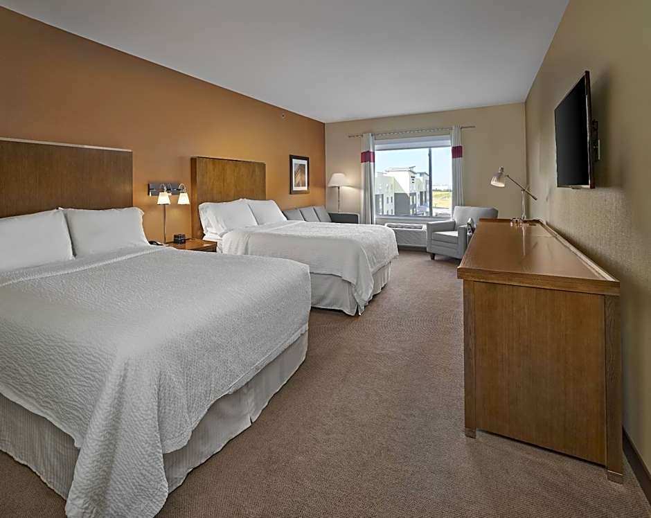 Four Points by Sheraton Sherwood Park