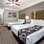 La Quinta Inn & Suites by Wyndham Conroe