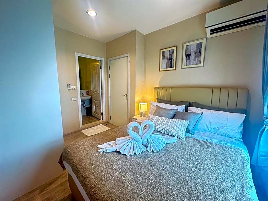 Minimal 2 BR next to IKEA, Central Westgate Bangyai