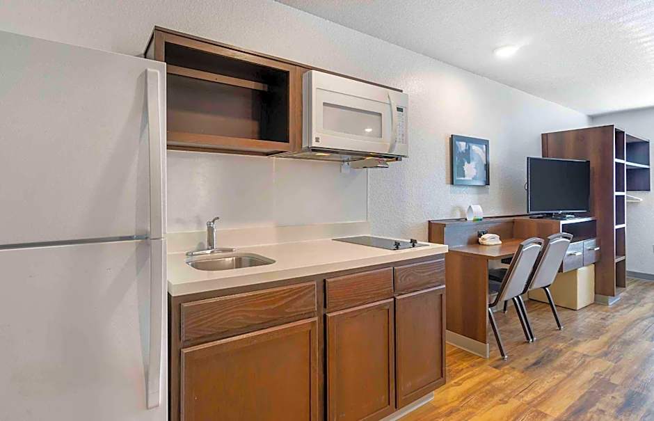 Extended Stay America Suites - Clearwater
