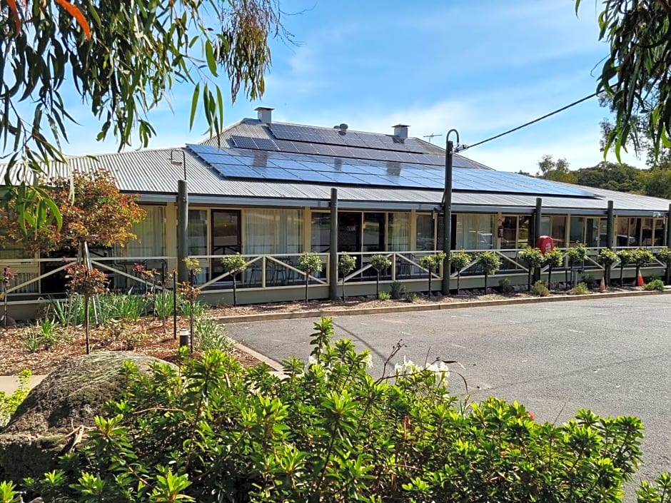 Golden Heritage Motor Inn