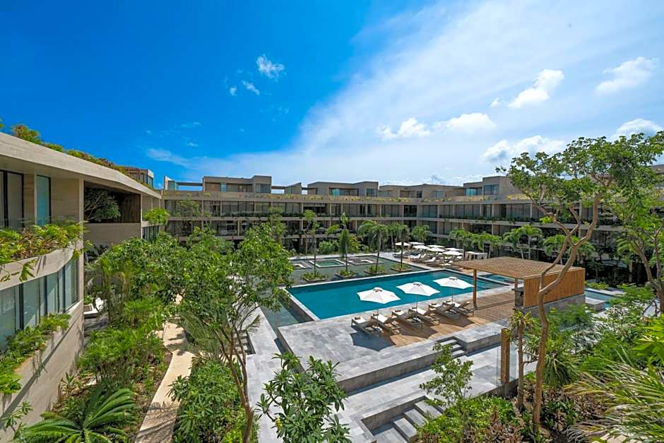 Mistiq Tulum