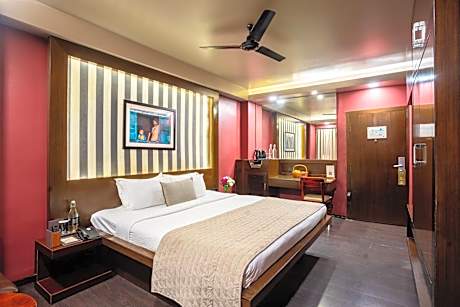 Premier Room