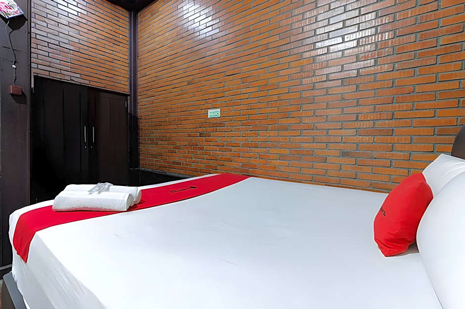 RedDoorz @ Cilandak Timur