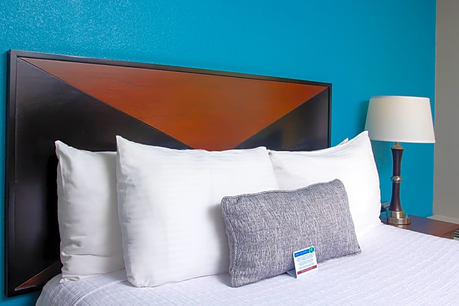 The Belltown Inn