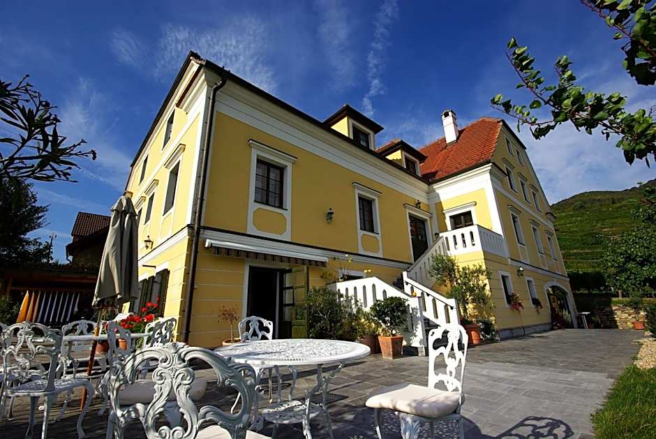 Hotel garni Weinberghof & Weingut Lagler