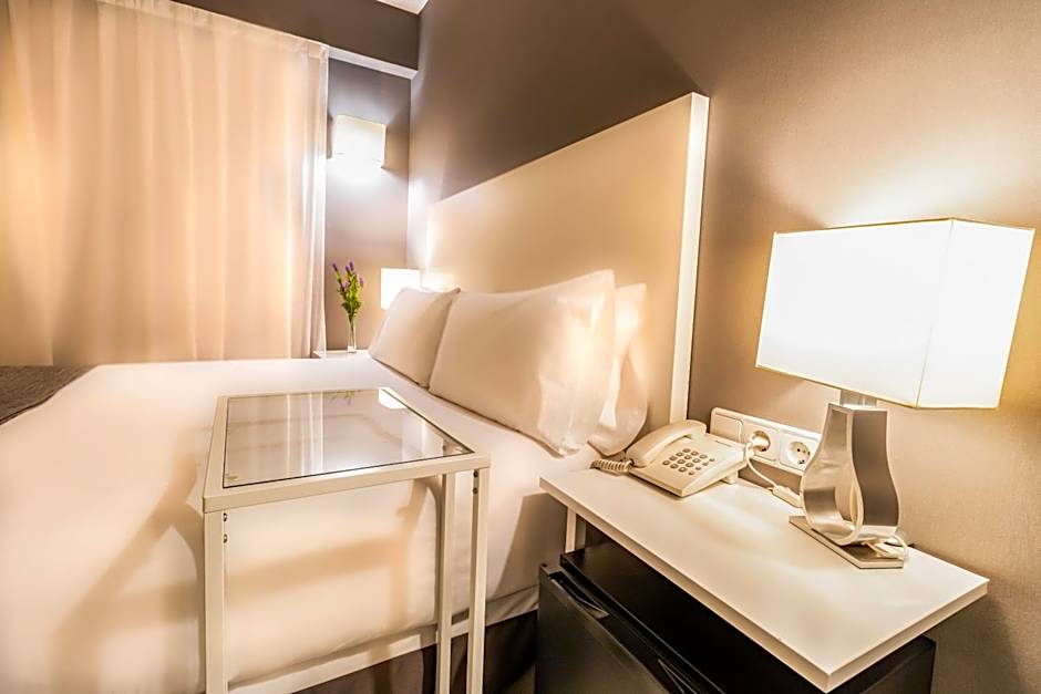 Sm Hotel Teatre Auditori