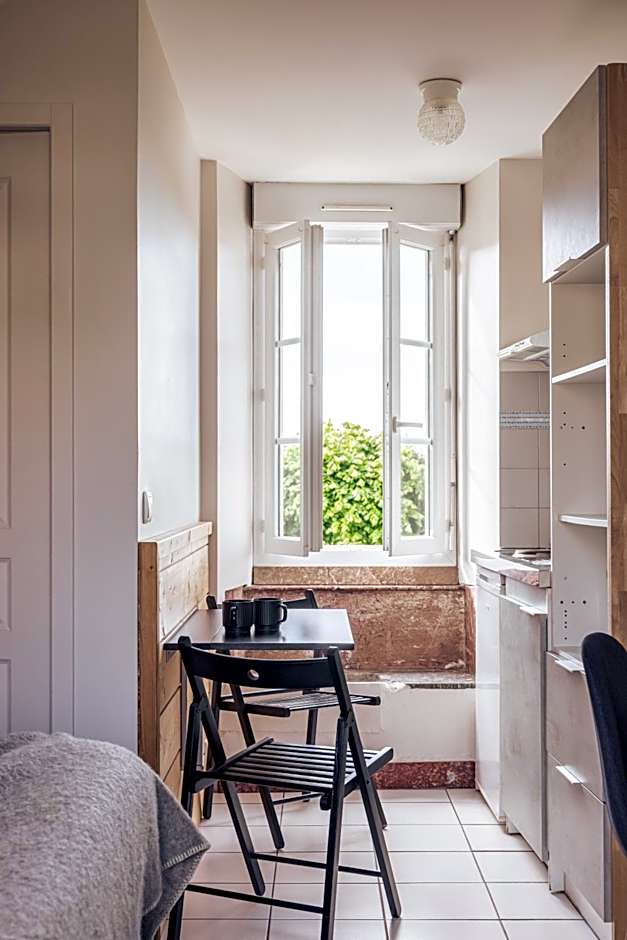 Le Clos du 5 - Appart Hotel Bagneres