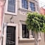 La Casa Mia Leon