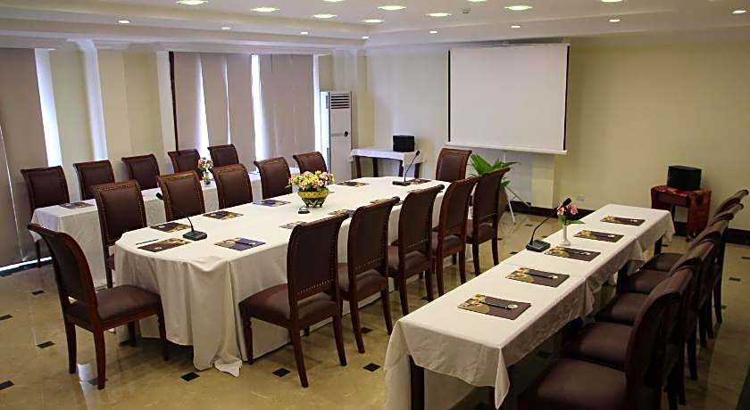 Phasouk Vien Chantra Hotel