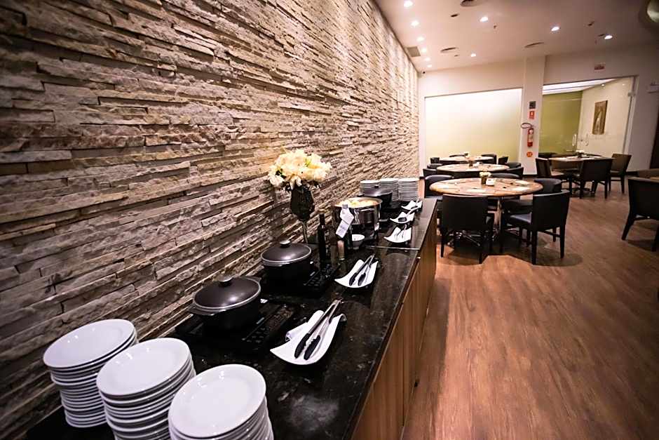 Bourbon Joinville Convention Hotel