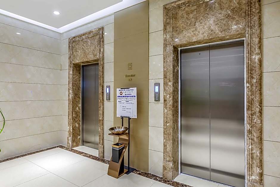Lavande Hotels· Tangshan Exhibition Yuanyang City