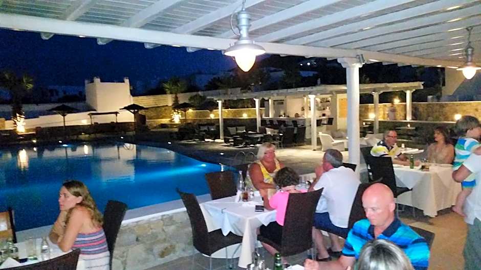 Yiannaki Hotel