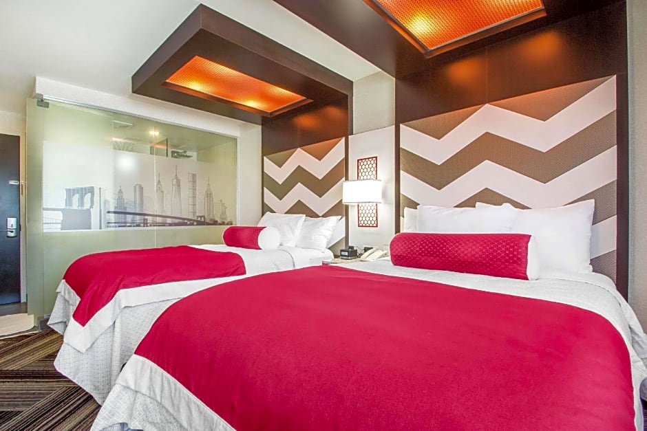 The Vue Hotel, Ascend Hotel Collection