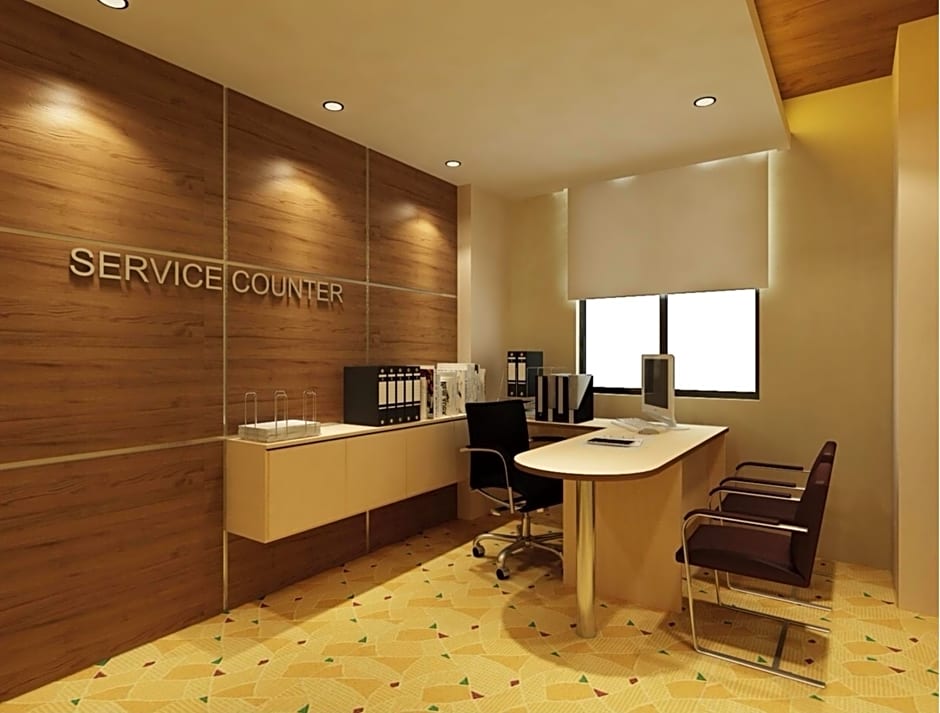 Hallmark Crown Hotel