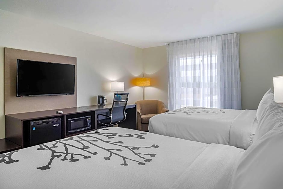 Sleep Inn & Suites