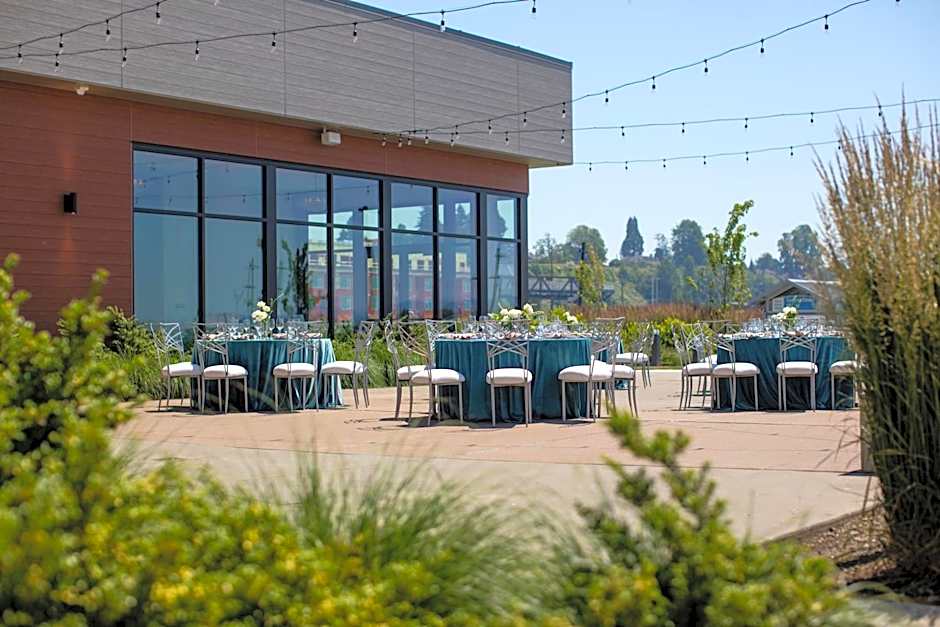 Hotel Indigo Everett - Waterfront Place By IHG