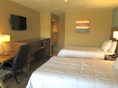 Double Room with Two Double Beds - Smoking
