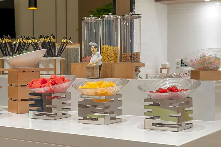 Echarm Hotel Huangshi North Station Tuanchengshan Wanda