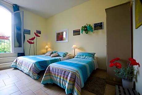 Triple Room with Balcony