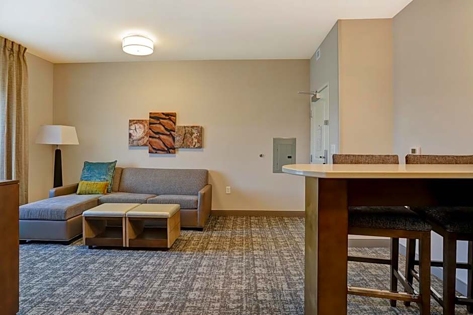 Staybridge Suites Overland Park - Kansas City S By IHG