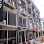 Grand Faik Hotel