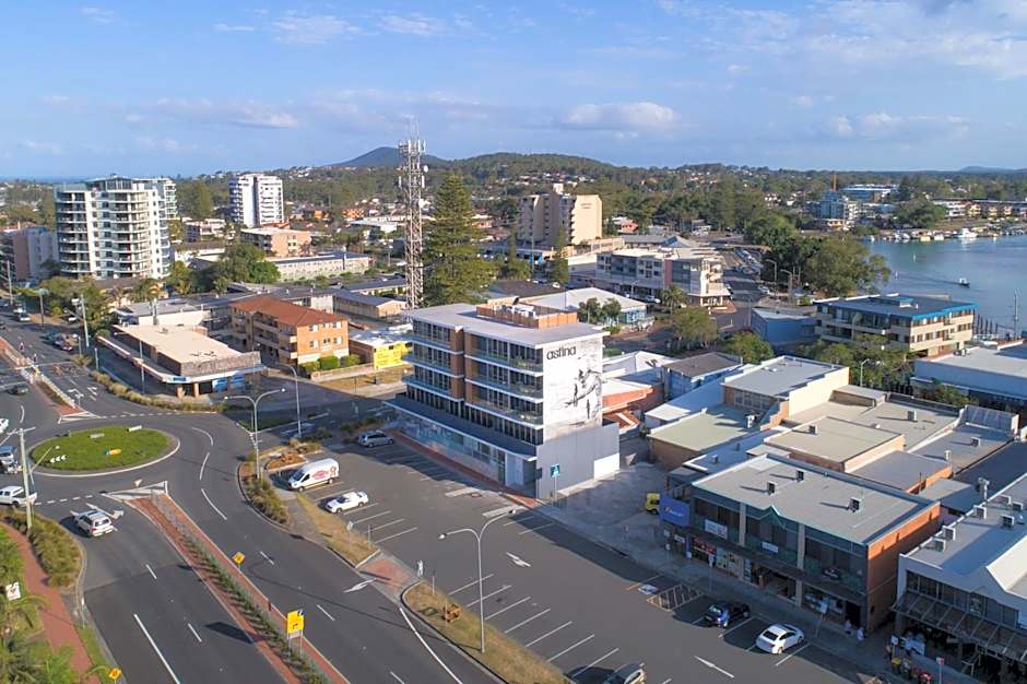 Astina Suites, Forster