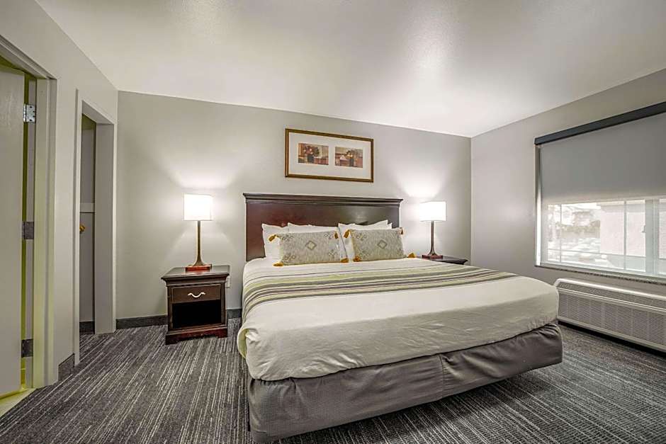 Country Inn & Suites by Radisson, Ontario at Ontario Mills, CA