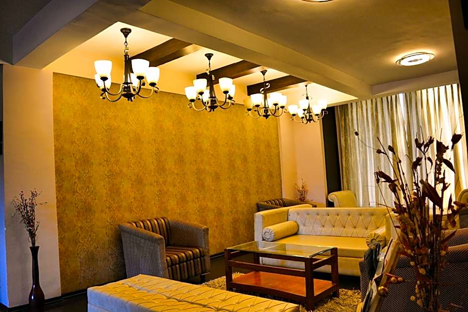 Hotel Pine Spring Gulmarg