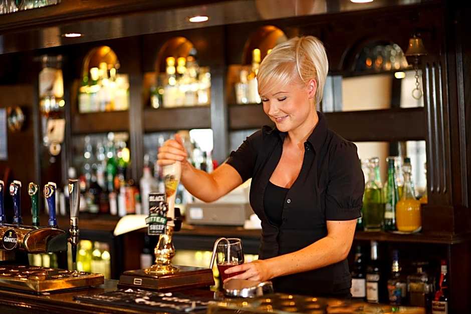 The Horseshoe Country Inn