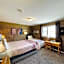 Midnight Sun Inn