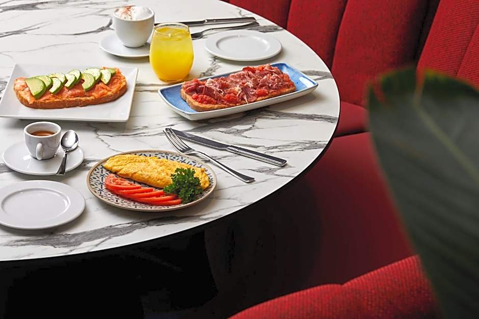 Crowne Plaza Madrid - Centre Retiro By IHG