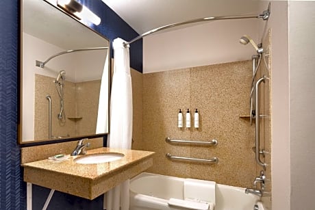 Room, 2 Queen Beds